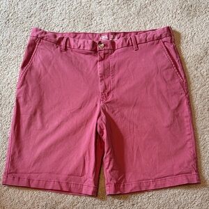 Izod Saltwater Stretch Men’s Light Red Shorts - Size 38/9.5 Inseam
